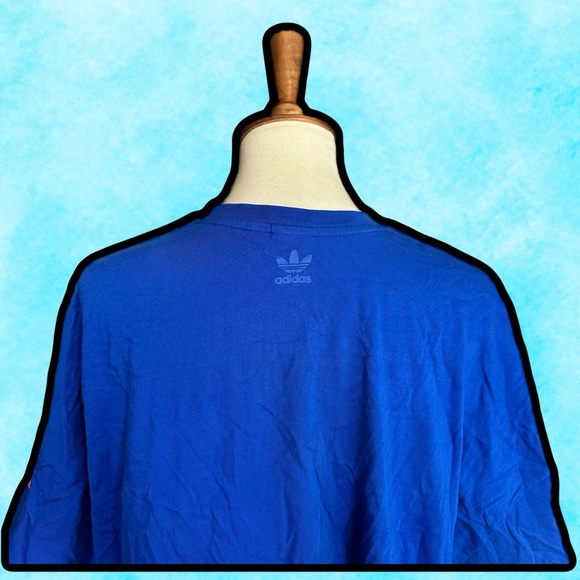 🌈 Cool Blue Adidas Shirt - Picture 5 of 5